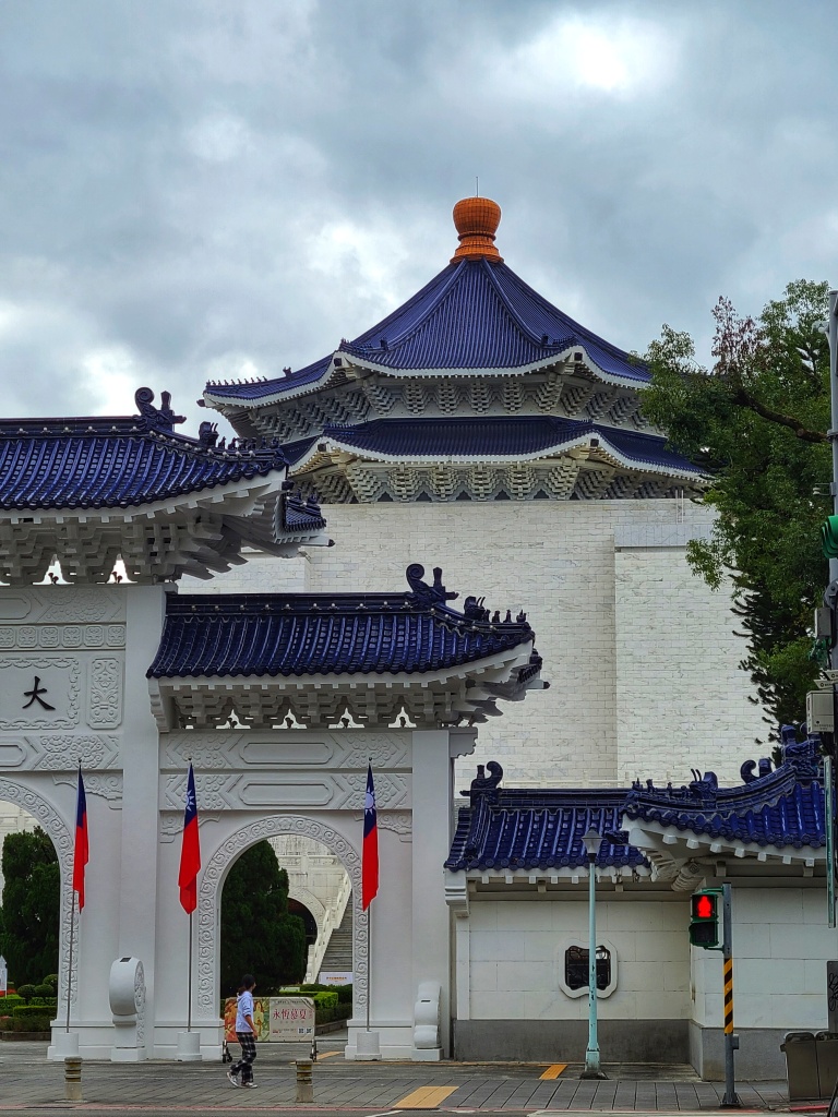 Chiang Kai Shek Memorial Hall from the back